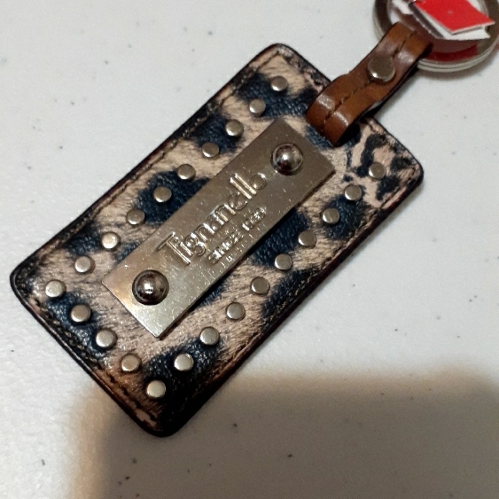 Tignanello Keychain